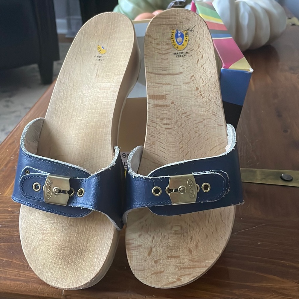 Dr. Scholl’s wooden sandals